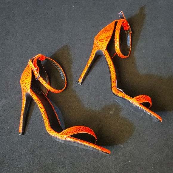 Missguided| Orange Faux Snakeskin Ankle Strap Heeled Sandals Size 10 - Picture 5 of 5